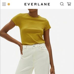 Everlane Selfie Tee